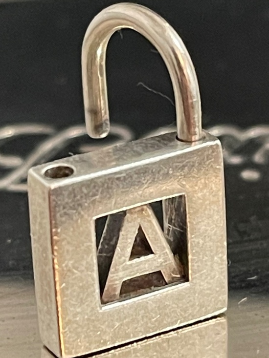 Tiffany & Co Lock Pendant - Picture 4 of 6